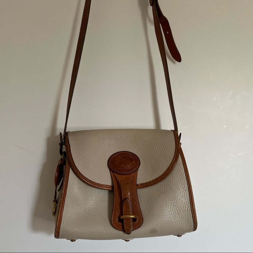 Vintage Dooney & Bourke Essex crossbody